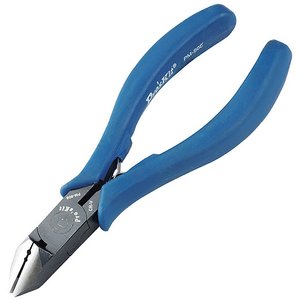 Alicates de corte lateral de acero pavonado 6" Pro'sKit PM-908 (160 mm) Alicates de corte lateral de acero pavonado 6" Pro'sKit PM-908 (160 mm)